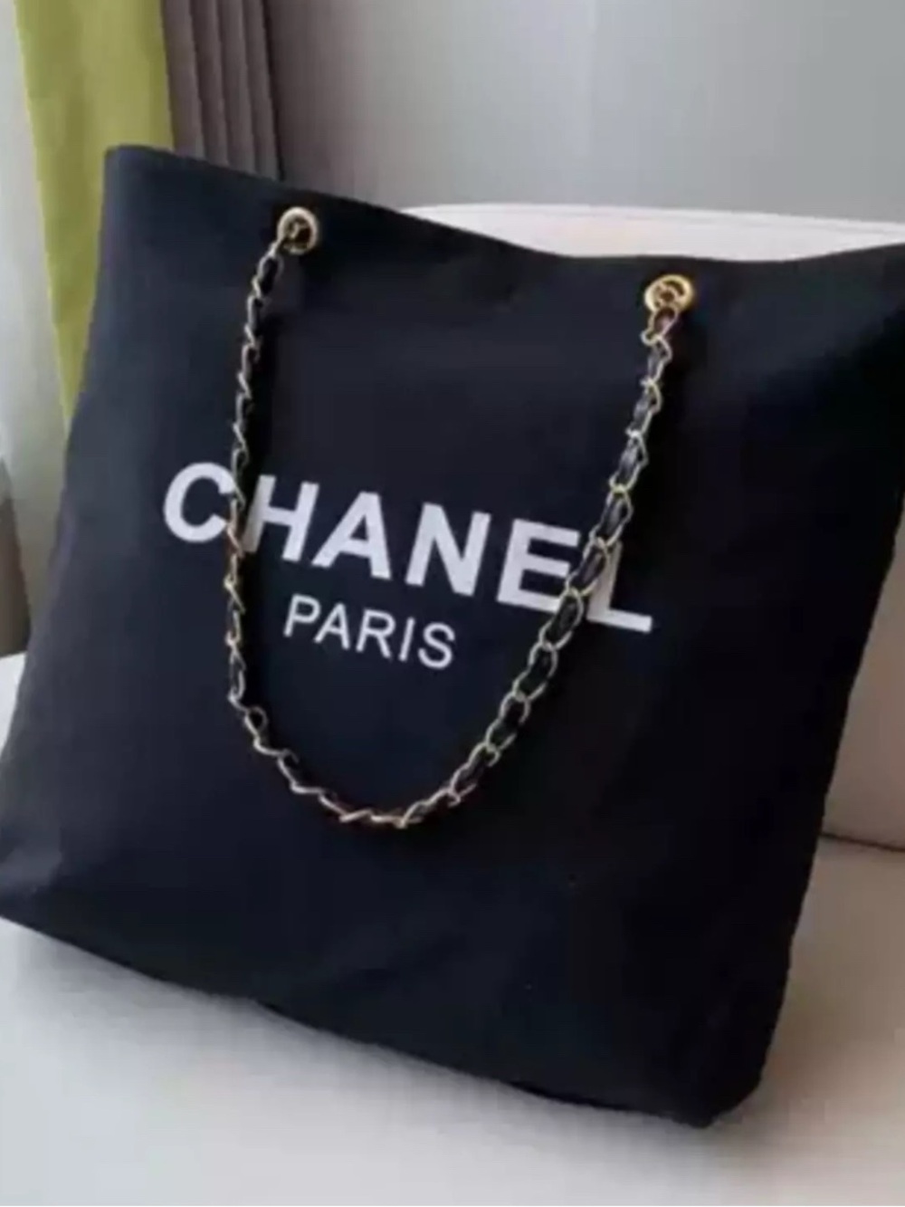 VIP GWP Black Tote with Chain Handles